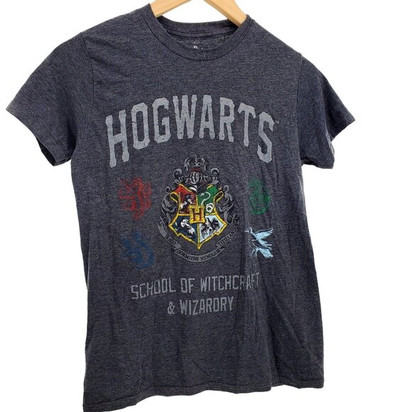 Harry Potter Hogwarts Shirt Woman's Top School of Witchcraft & Wizardry Graphic - Picture 5 of 8
